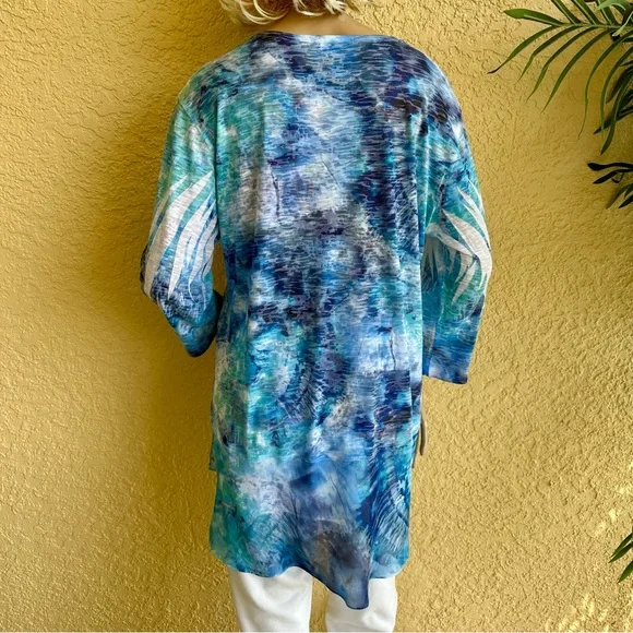 Jess & Jane blue watercolor embellished tunic top - Picture 7 of 10
